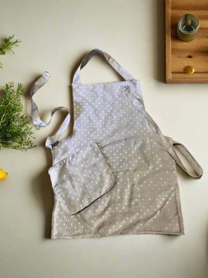 The Empress Apron Clothing